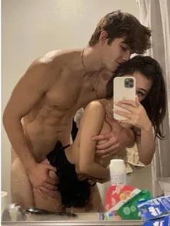 couple fucking selfie