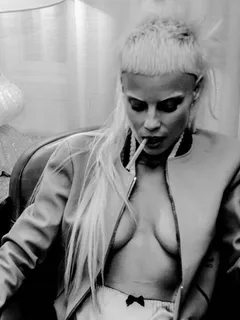 yolandi visser