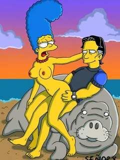 cartoon porn - hot milf marge fucking on the beach