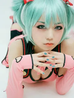 dirty-gamer-girls:south korean cosplayer ekiholic on deviantart & twittersource: ekiholicdirty gamer girls