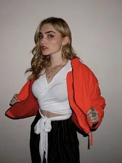 meg donnelly eye candy