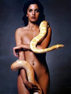 sonja, daughter of natassja,kinski in her own snake shoot