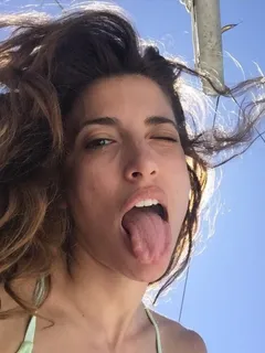 tania raymonde